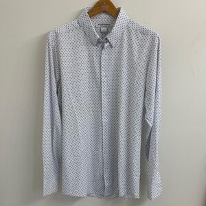 Mizzen+Main White Button-Down Shirt with Navy Micro Diamonds